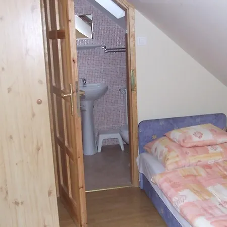 Hegyalja Gyongyszeme Panzio * Tokaj